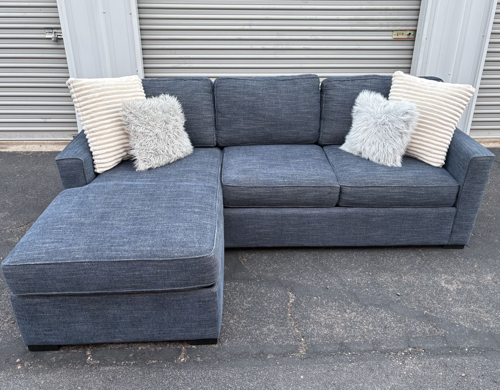 Sectional Couch(w/ Bed)