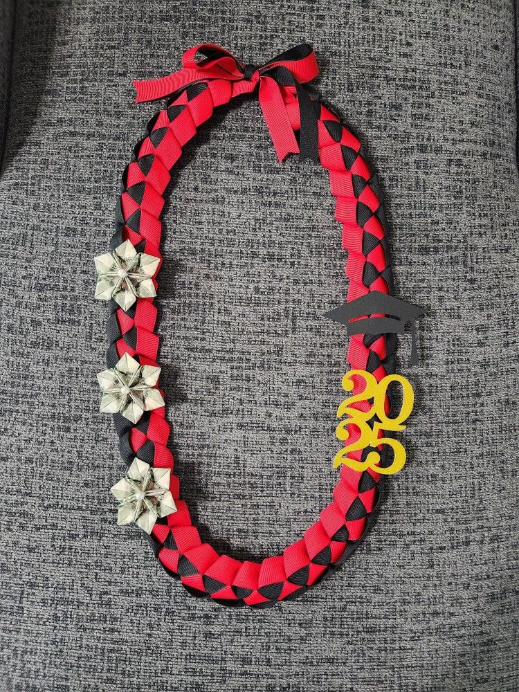 Graduation Lei