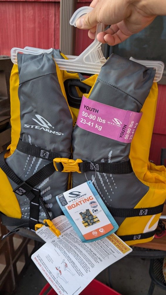 3 Stearns Life Jackets