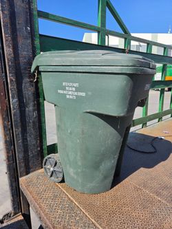 98g Roto Trash Can "short body"