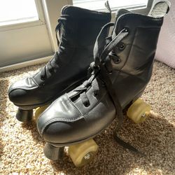 Women Skates Black