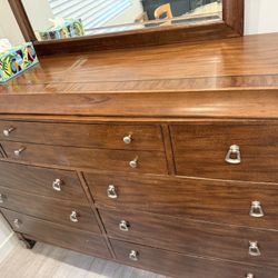Drawer Dresser
