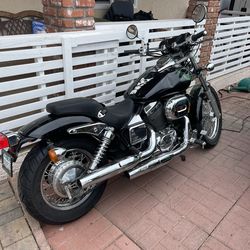 2005 HONDA Shadow