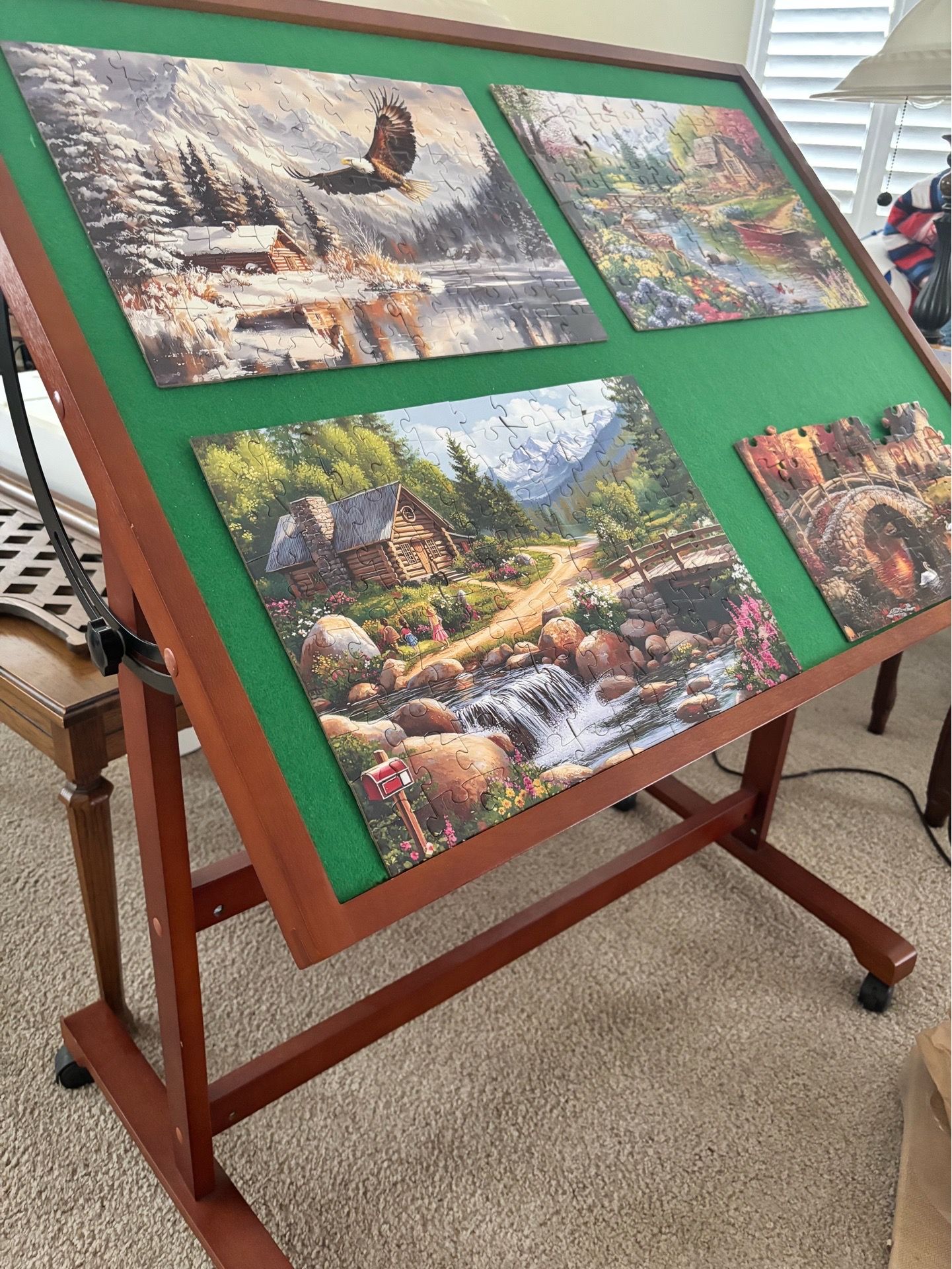 Puzzle table