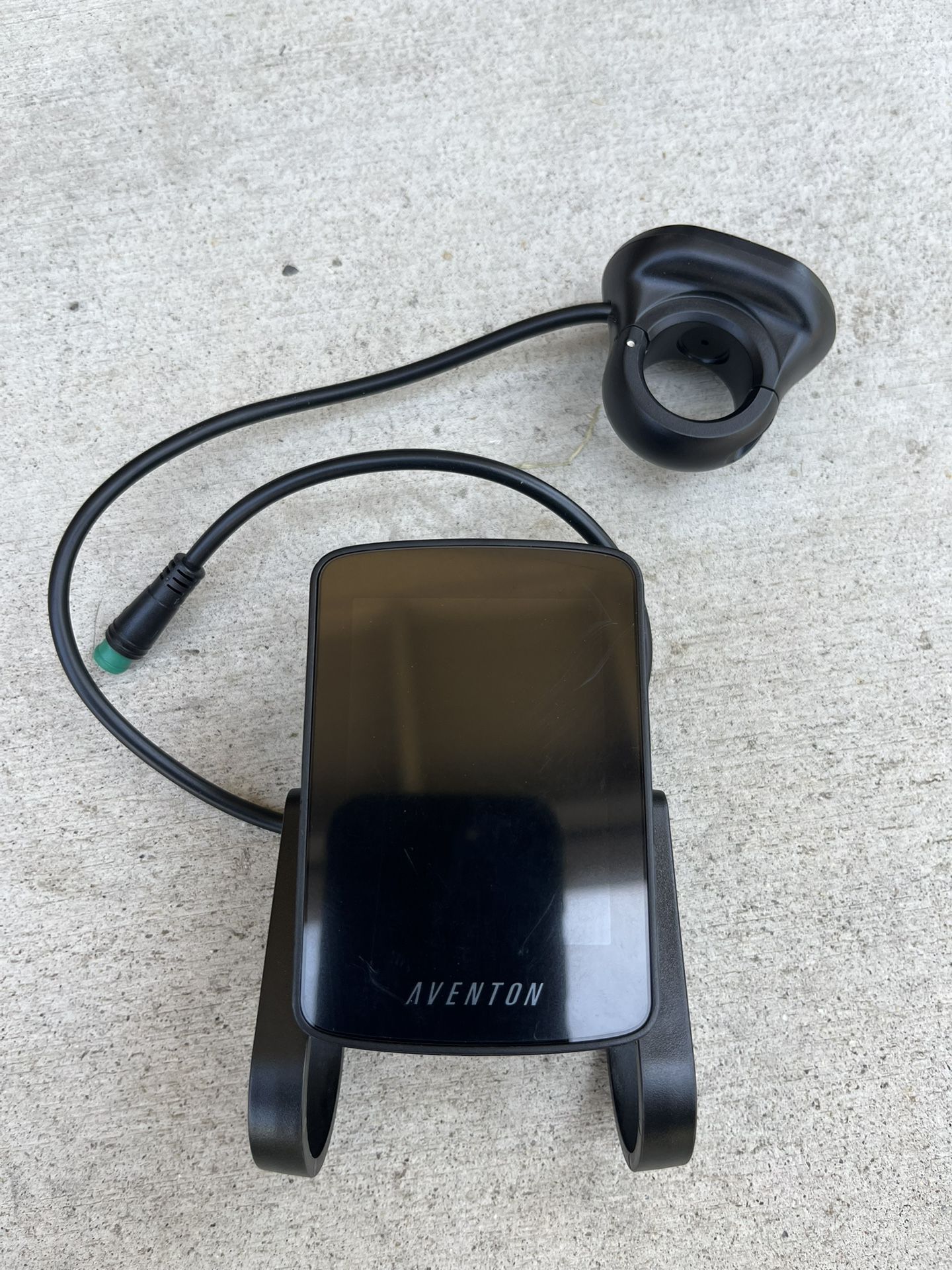 Aventon Pace 500.2 Bike Digital Screen