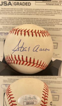 Hank Aaron Signed Baseball 🔥