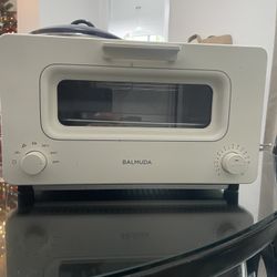 BALMUDA The toaster
