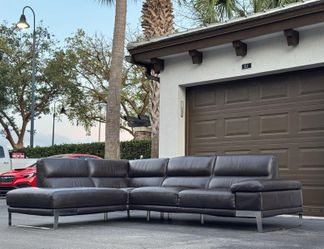 🛋️ Sectional Couch/Sofa - Real Leather - Brown - Delivery Available 🚛