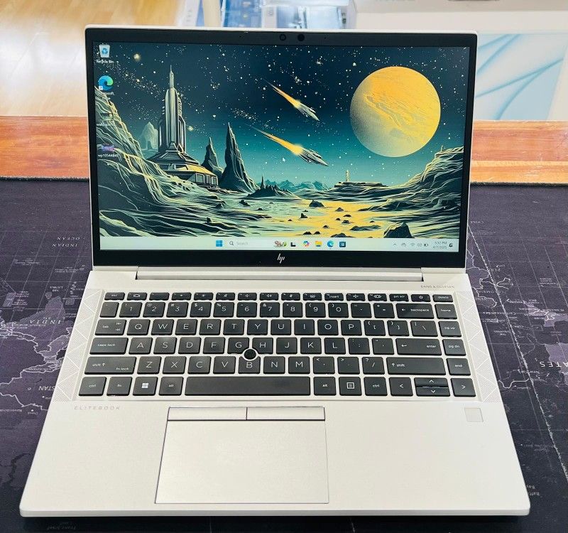 HP EliteBook 840 G8 NoteBook PC Core i7-1185G7 16GB 256GB Windows 11 Pro