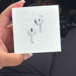 Airpod 4 with noise cancellation