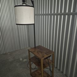 Floor Lamp With Charging Station 