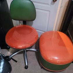 orange and green chair and ottoman set