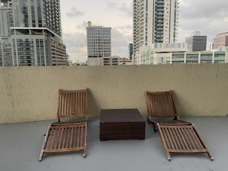 Wooden Sun Bed With Table 
