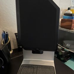 Kensington Studio Dock For iPad 11inch