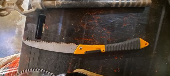 Folding Saw