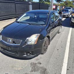 Needs Tow / Parts