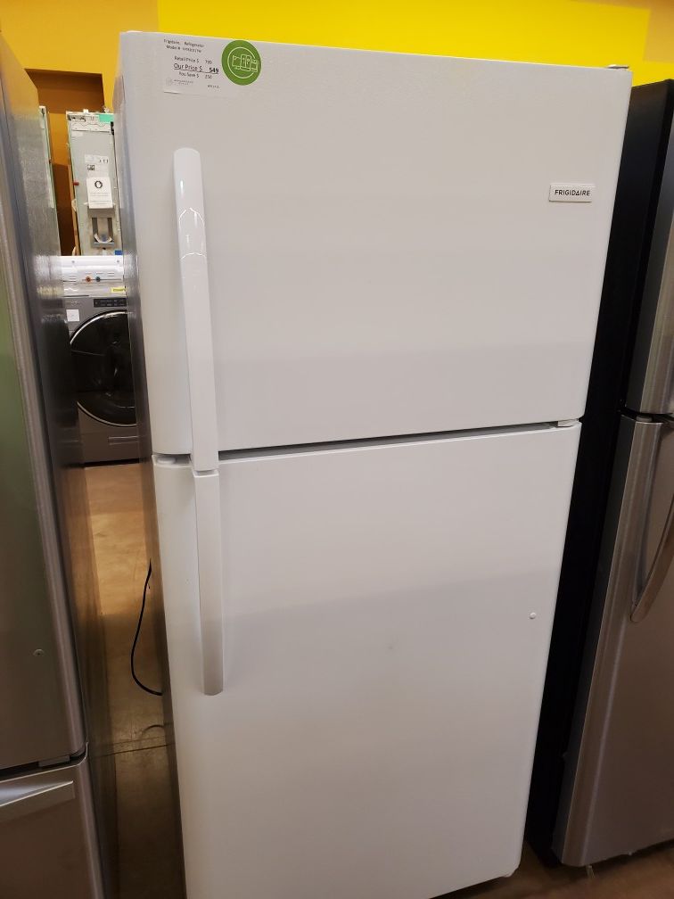 Frigidaire Top Freezer Refrigerator