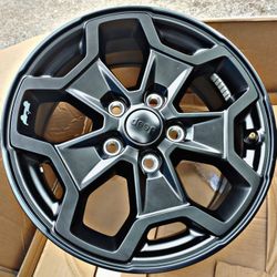 2023 JEEP WRANGLER RUBICON RIMS NEW BLACK OEM.....( 5 RIMS )


