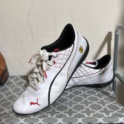Pumas Men Shoes 
