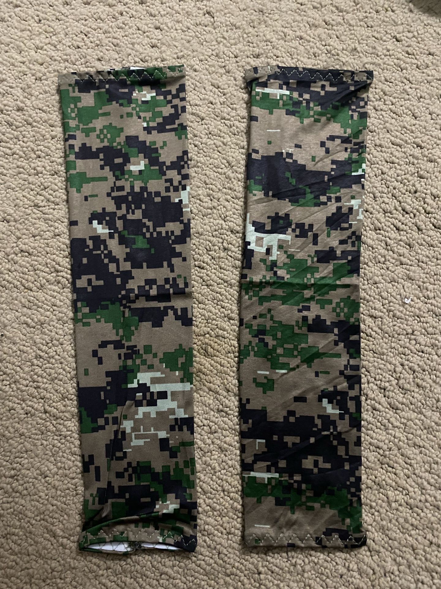 Pair of Arm Sleeves