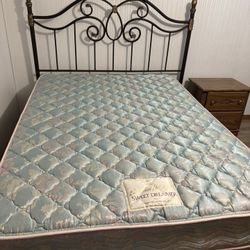 Queen Size Mattress N Bed Frame N Night Stand