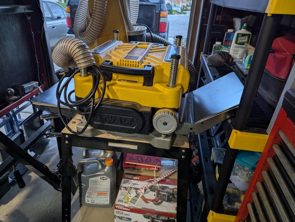 Dewalt DW734 13" Planer