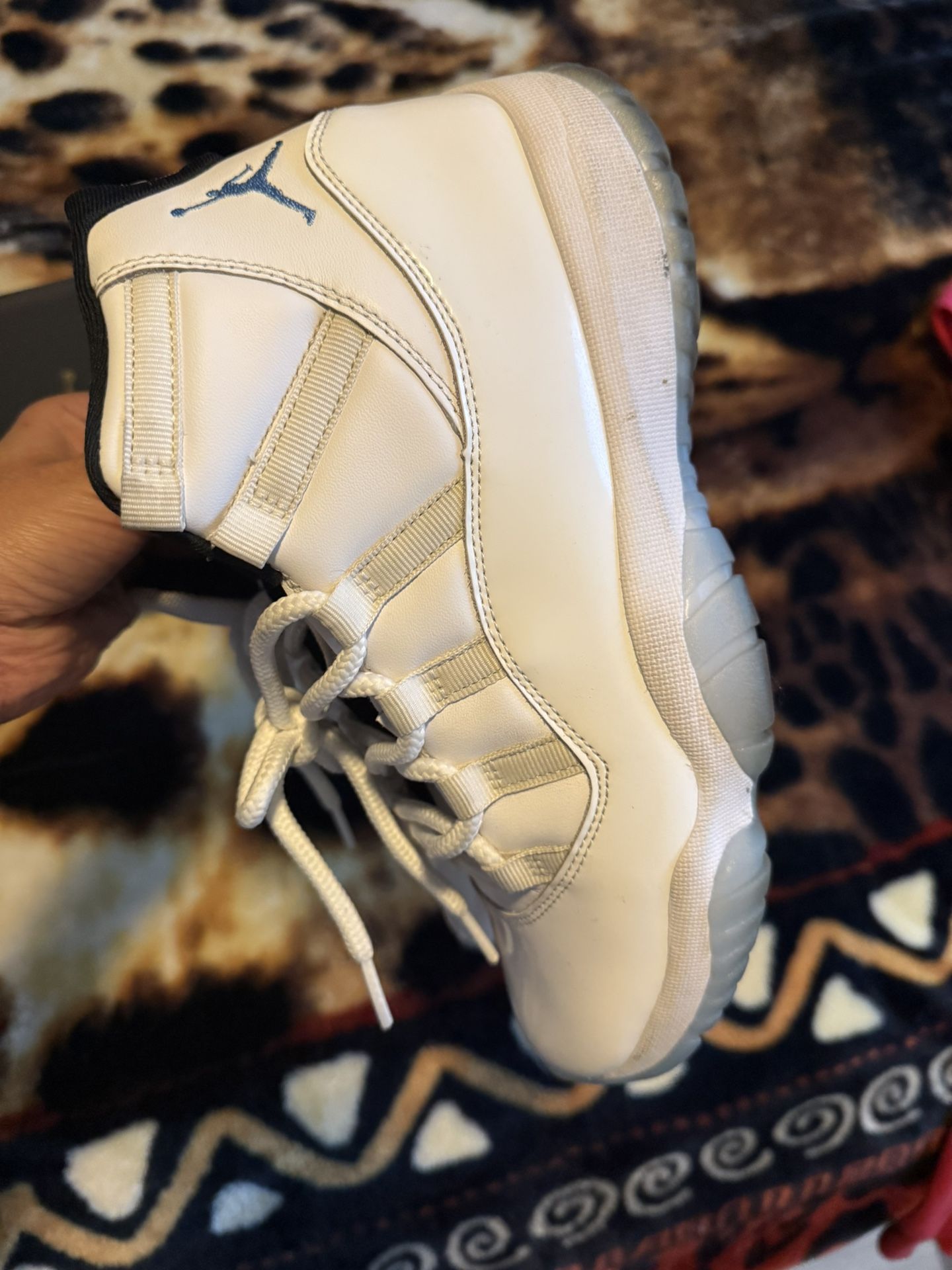 Jordan retro 11 Used Size 8.5