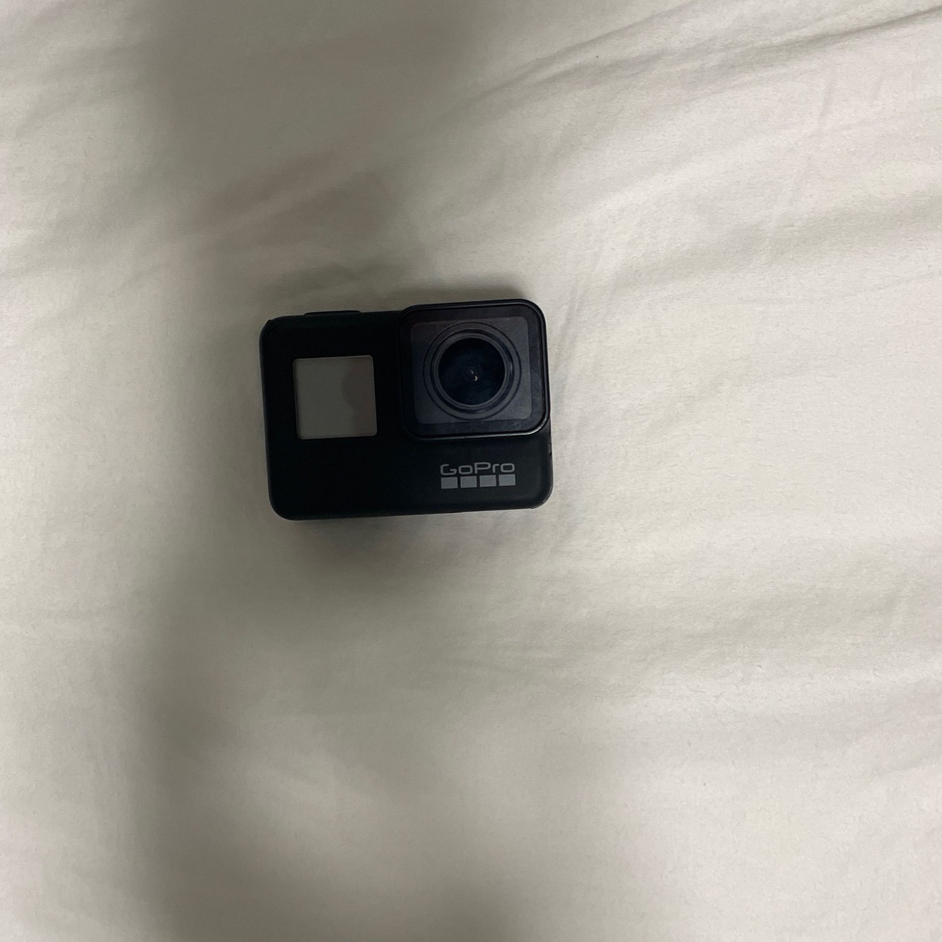GoPro Hero 7 | With A Lot Of Accessories And Case
