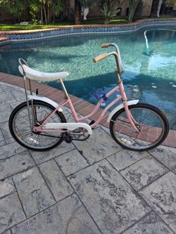 Schwinn stingray for sale.