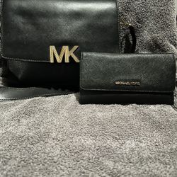 Michael Kors Purse With Matching Wallet
