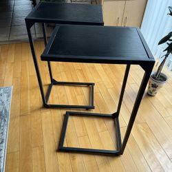 Side Table/C Shaped Table