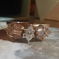 14K Marquise Solitare Wedding Ring  Emerald & Round Cut Diamond Band 1 ctw Sz 6.5