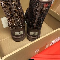 UGGs size 10 new boots