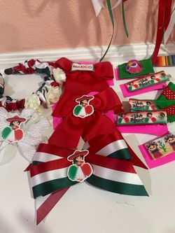 Folkloric skirts and accessories