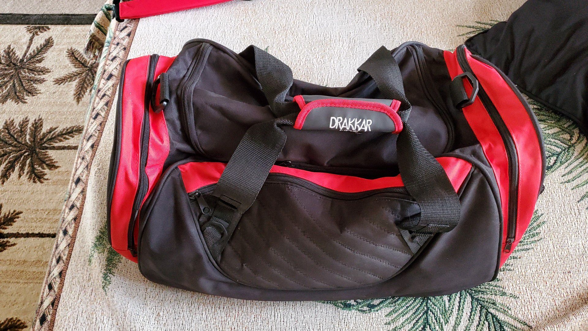 DRAKAR duffle bag with shoulder straps