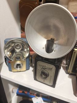 Vintage Cameras - It’s A Big Camera Collection!!