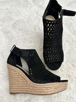 Marc Fisher Heels BRAND NEW