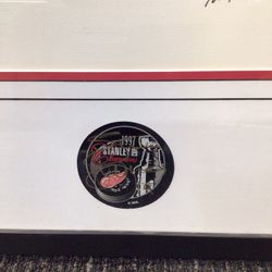 Red Wings Photo With Autograph Hockey Photo 