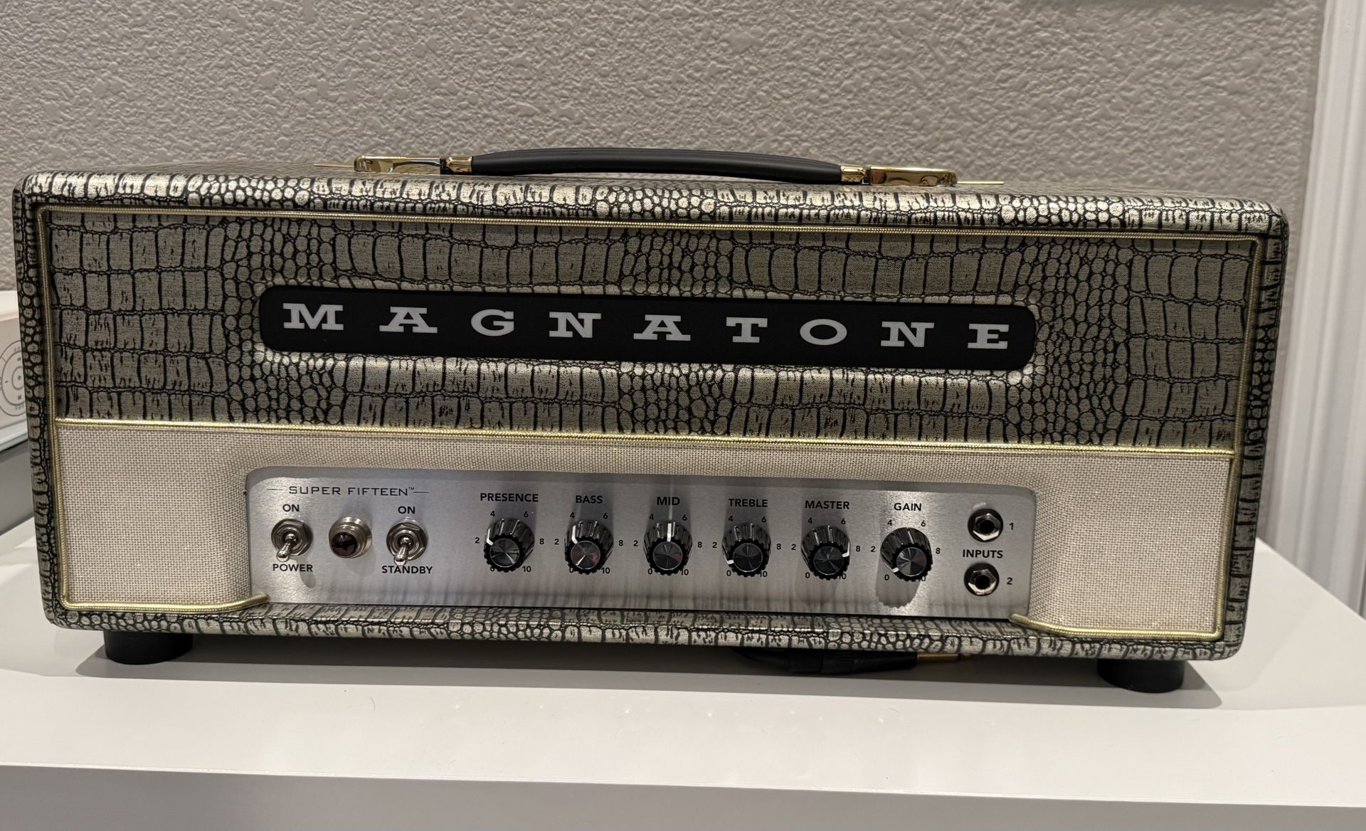 Magnatone Super Fifteen 15-Watt Guitar Amp Head Gold Croc