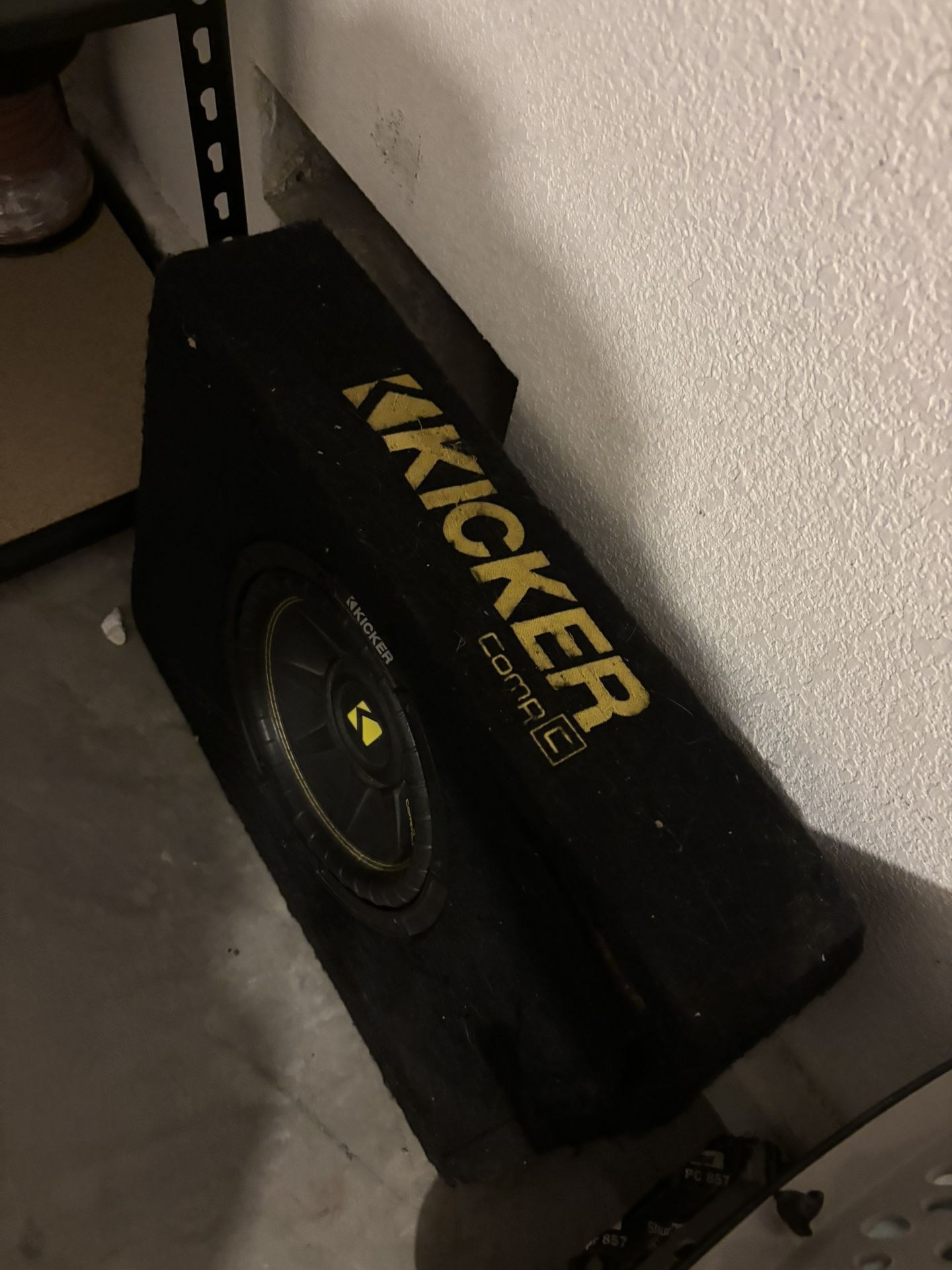 Kicker Amp And Sub 10 Inch $155