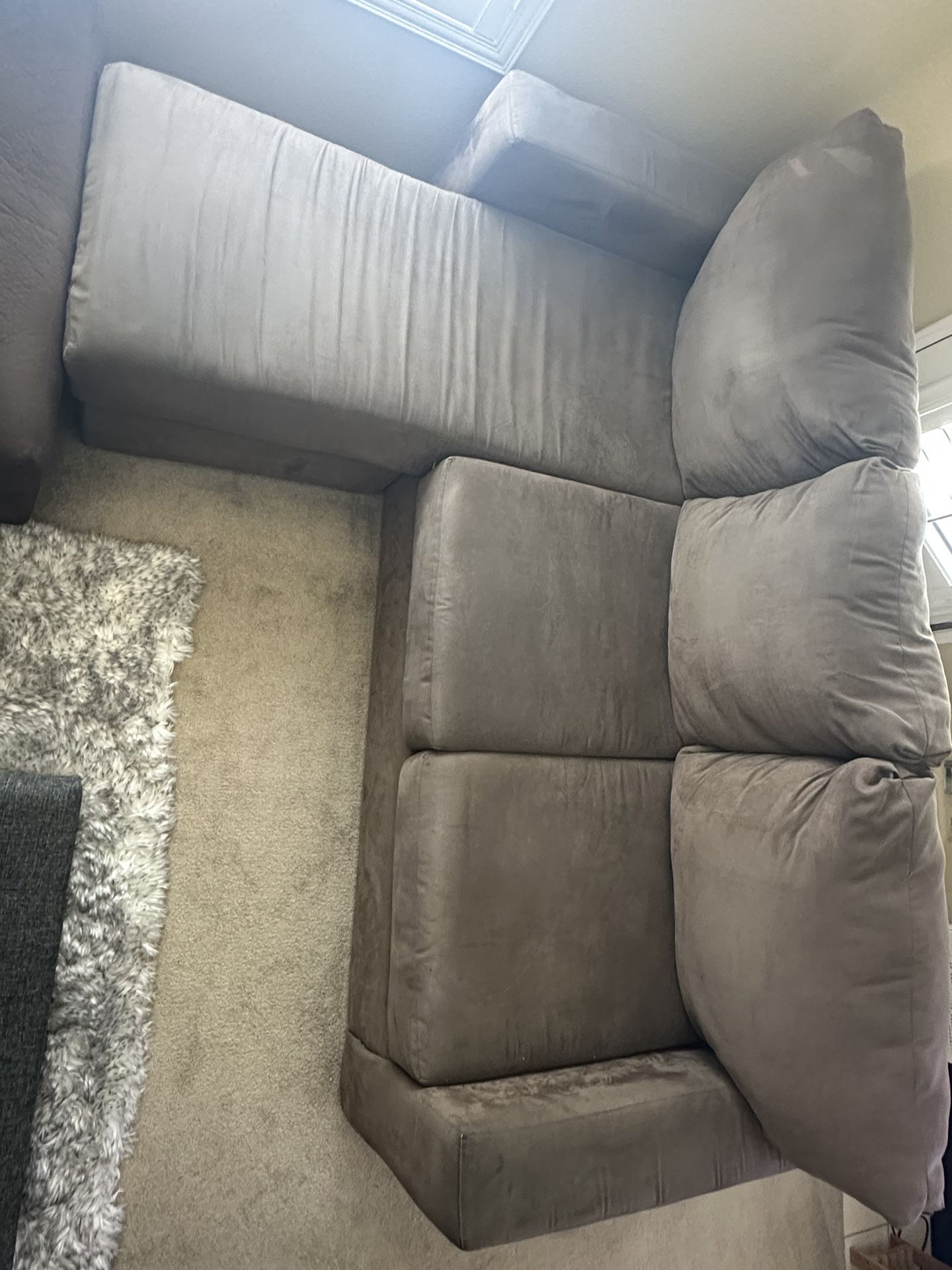 *Free* Sofa Chaise / Couch