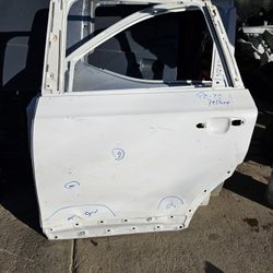 Kia Telluride Left Rear Door Oem