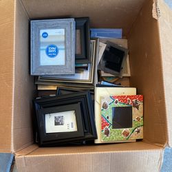 Picture Frames Of Different Sizes