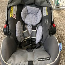 Baby Items Sale: 1. Graco Travel System