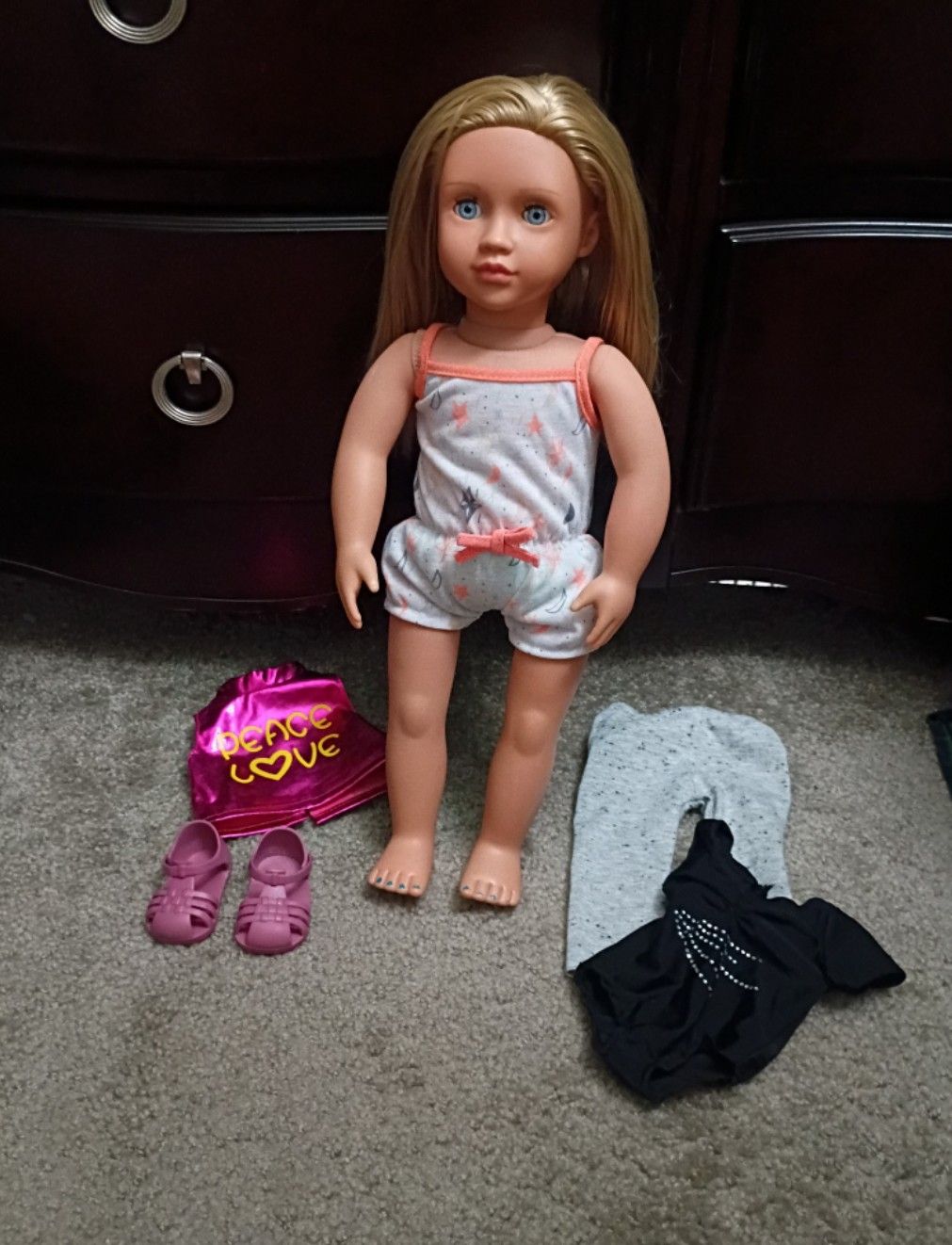 Our Generation Doll/ READ DESCRIPTION