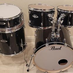 Pearl Export Drum Set 5pc Shell Pack *New Condition*
12,13 toms 14 snare 16 floor 
22 bass drum 