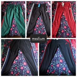 Adidas pants size Mediun  all r new