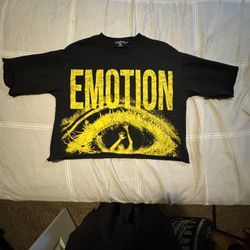 Mixed emotions cropped tee