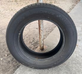 SureDrive 215/65R17 Tire