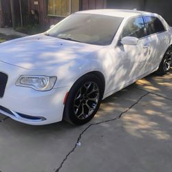 2015 Chrysler 300